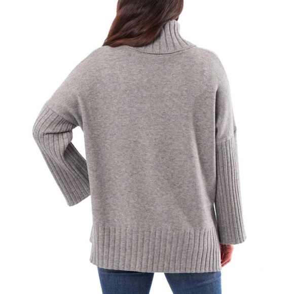 Cyrus Ladies' Black Cowl Neck Turtleneck Sweater Large - Picture 8 of 10